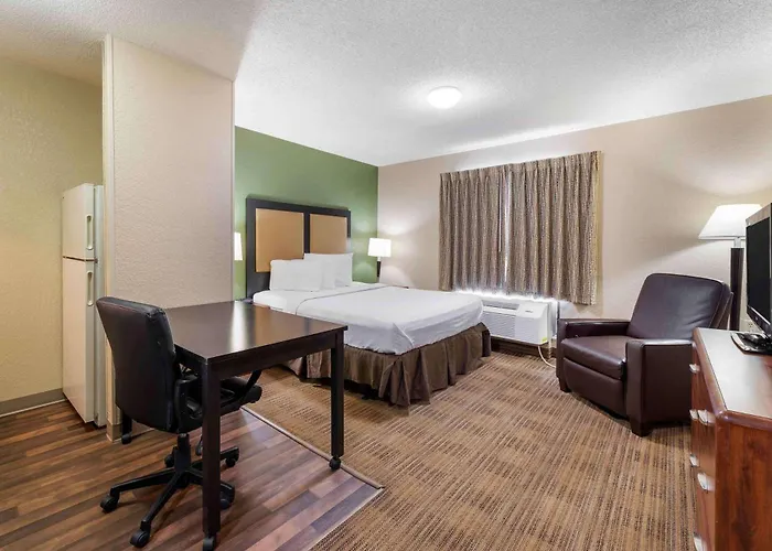 Extended Stay America Suites - Wichita - East