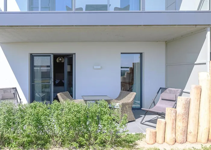 Aparthotel Zwei Wasser - Strandhaus Alte Seefahrtschule Wustrow 