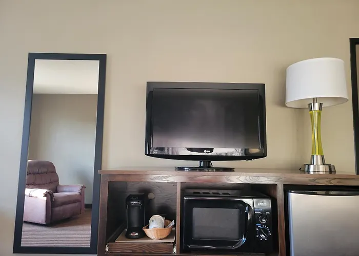 Super 8 By Wyndham Portage Motel