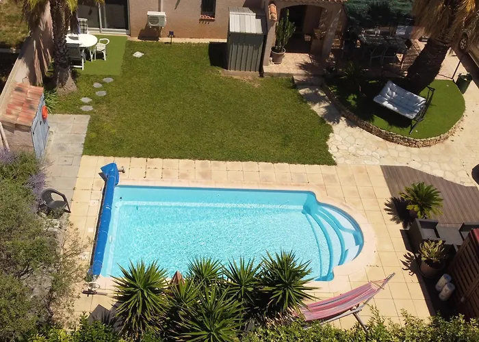 Studio Tranquillo avec piscine et salle de sport