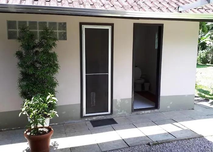 Recanto das Saíras Morretes