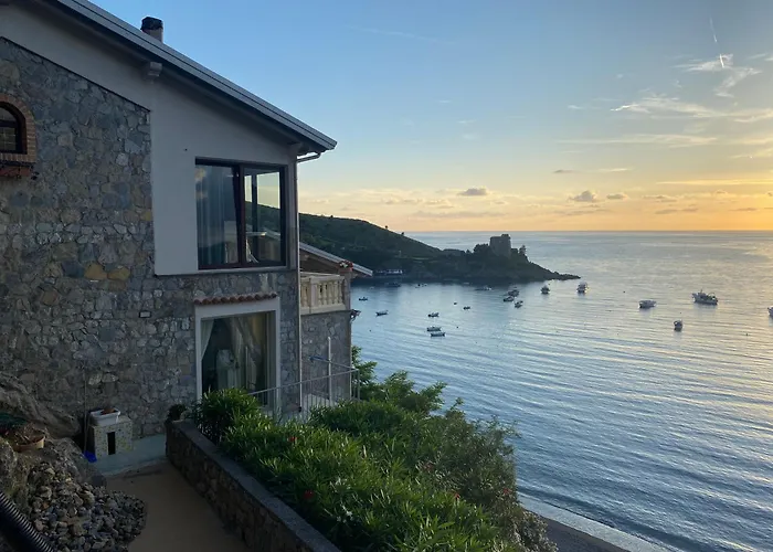 Villa La Petra - Hotel Boutique San Nicola Arcella