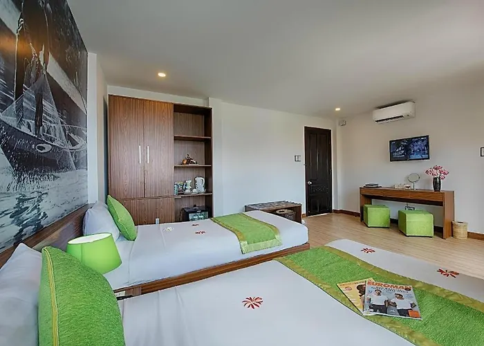 Vinh Hung 2 City Hotel