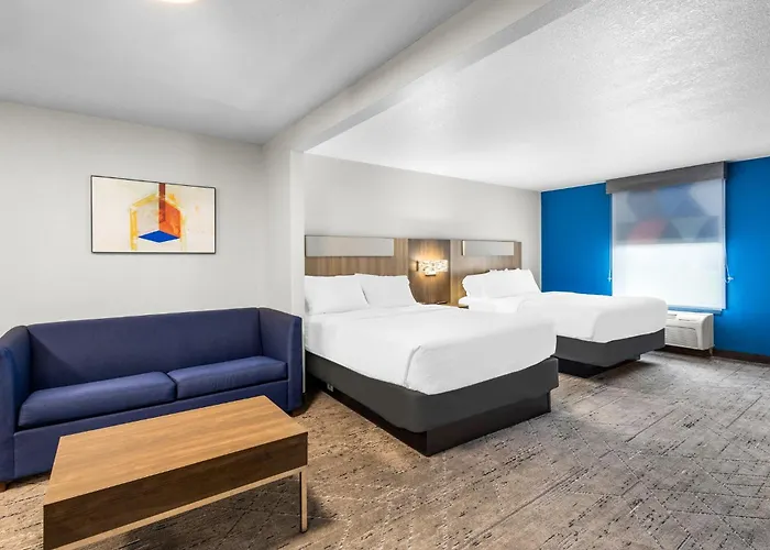 Van Wert Hotels