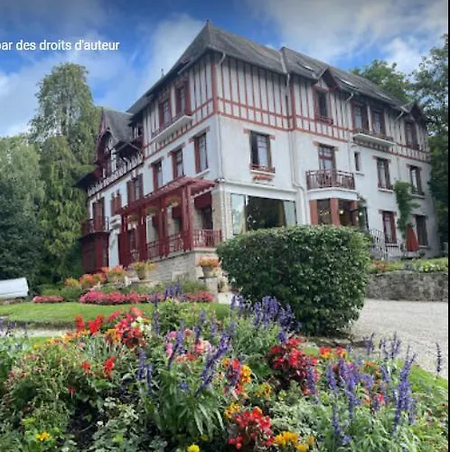 Hotel Logis Bois Joli à Bagnoles de l'Orne Normandie