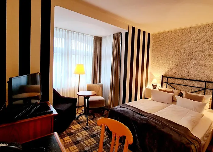 Boutique Hotel Schieferhof Neuhaus am Rennweg