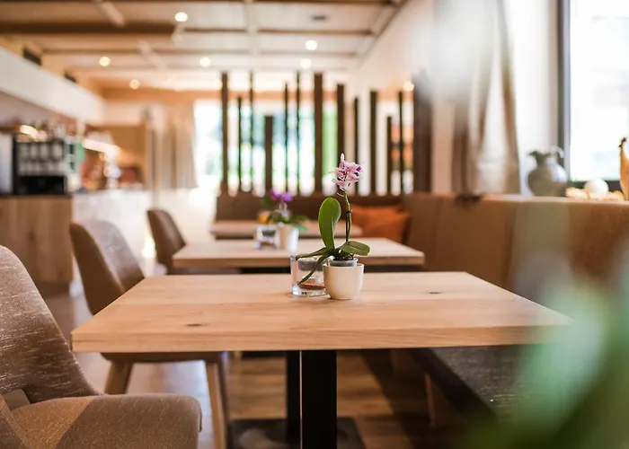 Hotel Weger Tirolo