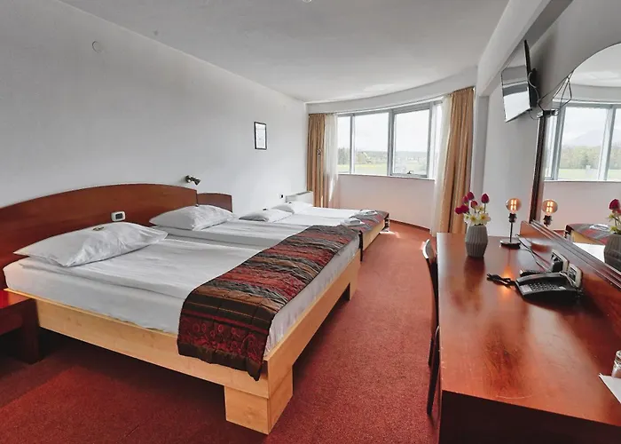 Hotels in Lesce (Upper Carniola)