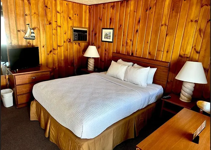 North Winds Motel Mackinaw City
