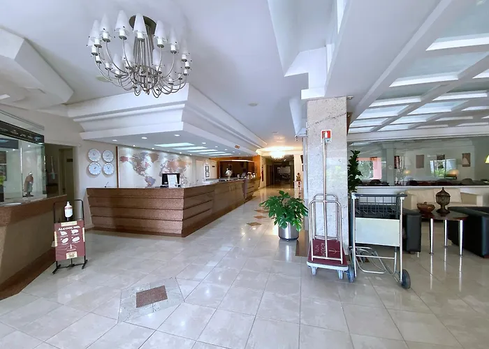 Altadomo Hotel Santa Maria 
