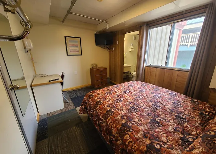 Keystone Hotel Valdez
