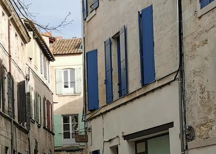 La Maison D'Olivier Beaucaire 