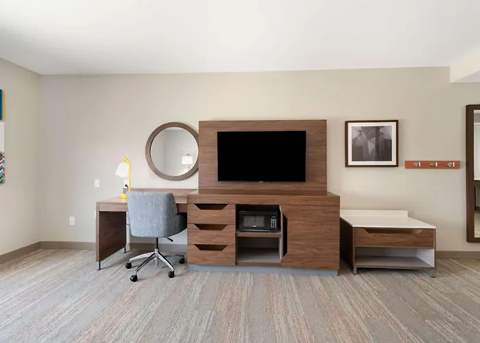 Milford Hotels