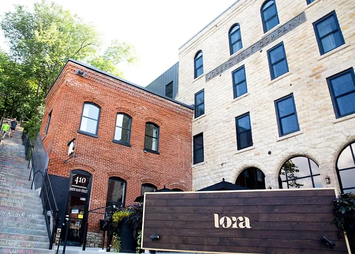Lora Hotel Stillwater