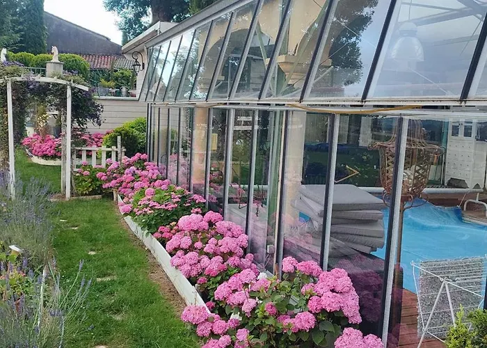 Domaine Le Lanis Chambre d'hôtes avec pscine