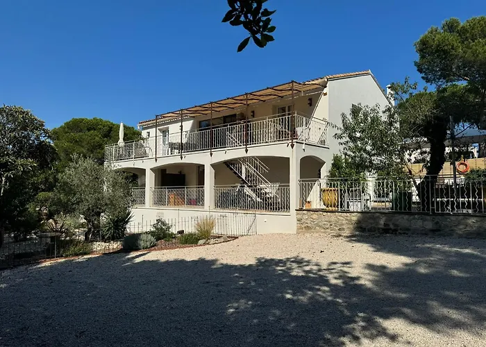 Bed and Breakfast Dbarka7 à Sète