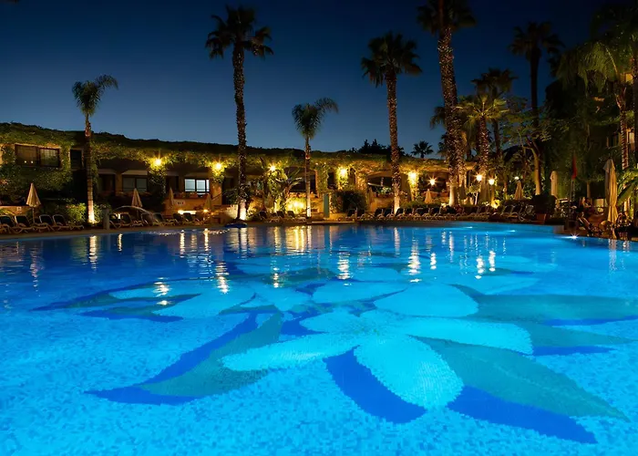 Hotel Caesar Palace Giardini Naxos
