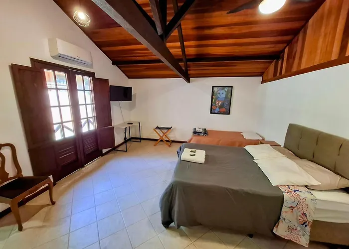 Casa Rosada Seu Refugio Na Serra Miguel Pereira