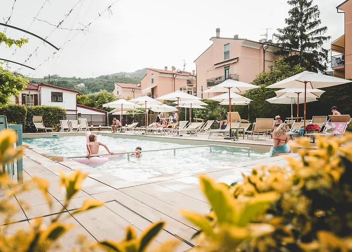 Residence Holidays Pietra Ligure
