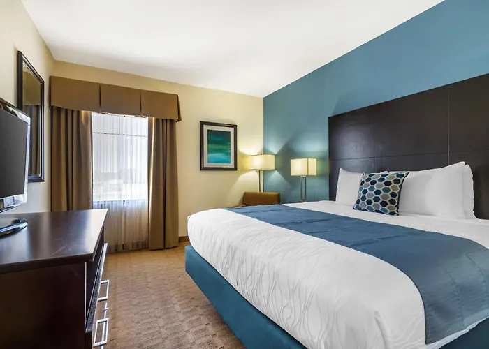 Lytle Hotels