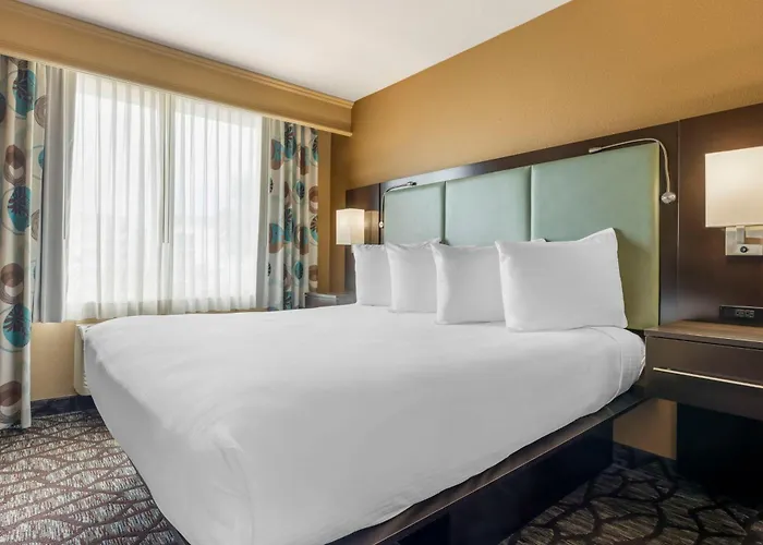 Best Western Plus Oceanside Palms