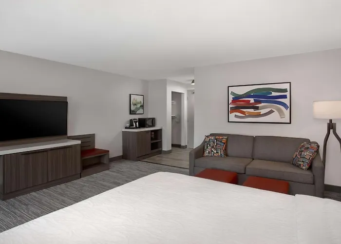Hilton Garden Inn Omaha West
