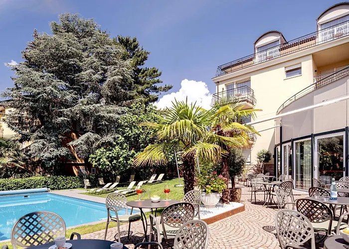 Hotel Villa Laurus Meran