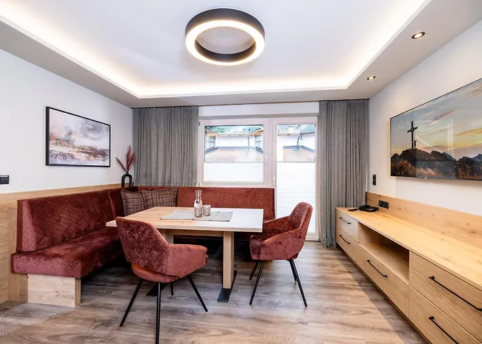 Appart & Hotel Garni Villa Knauer Mayrhofen