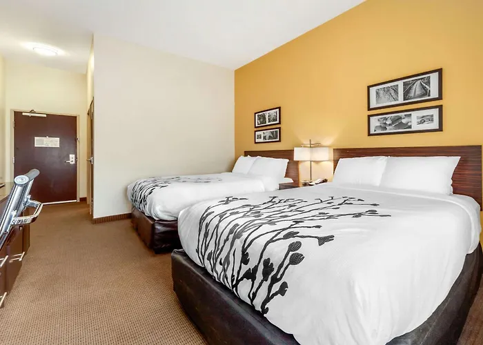 Luxury Hotels in Lincoln