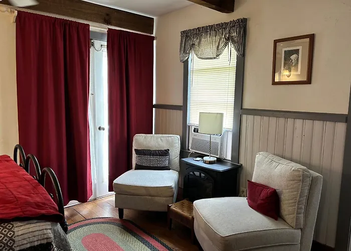 Folkestone Inn Bryson City