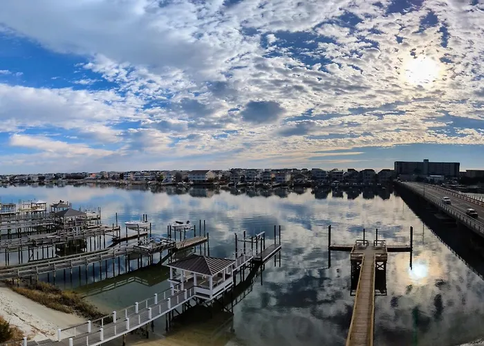 Harbor Inn