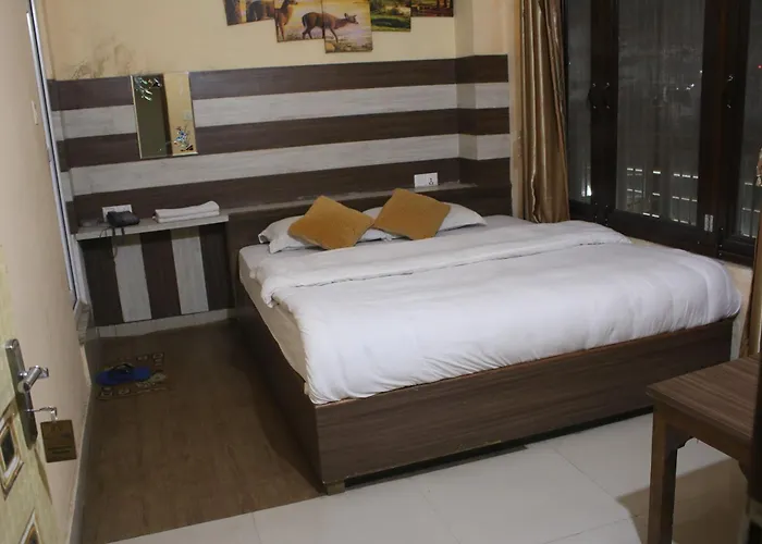 Hotel Opera Deluxe