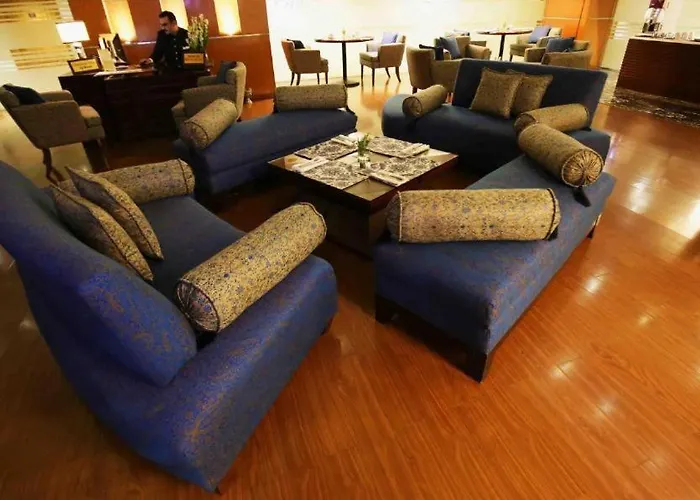 Park Lane Hotel
