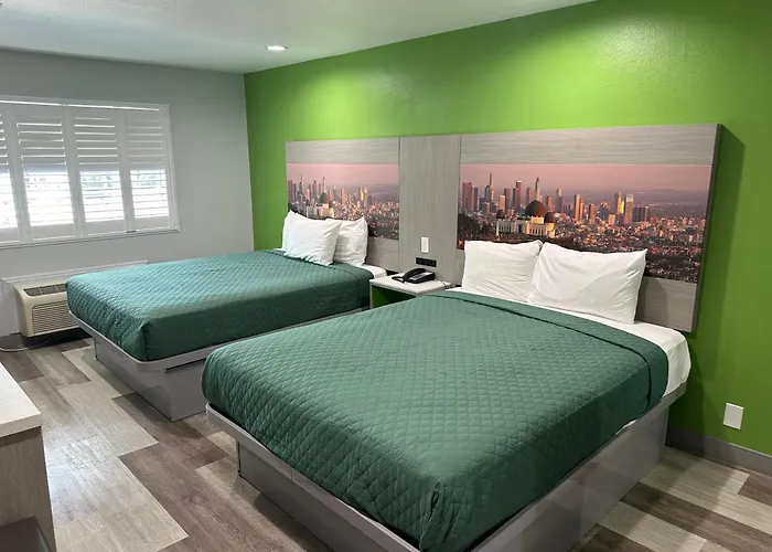 San Gabriel Hotels