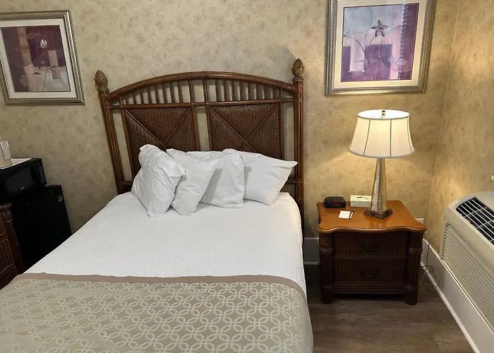 Island House Historic Vacation Rentals