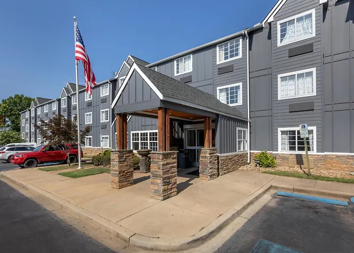 Greenville Pelham Inn By Ihg