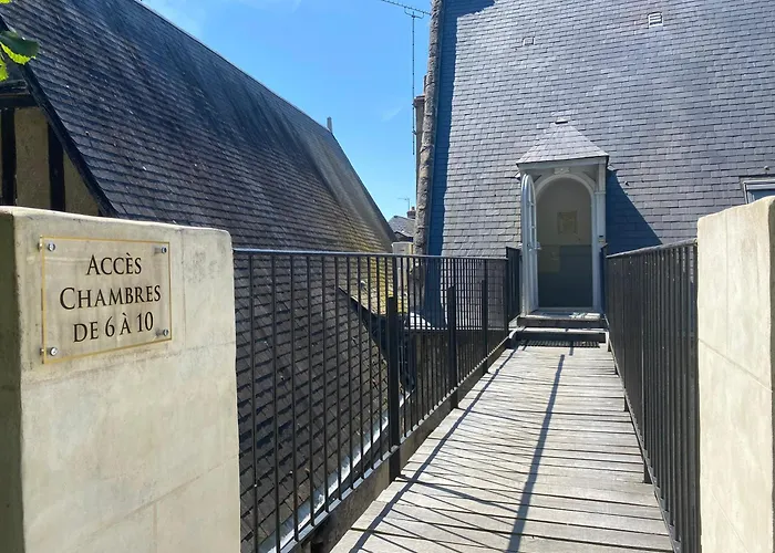 Hôtels à Luynes (Indre-et-Loire)