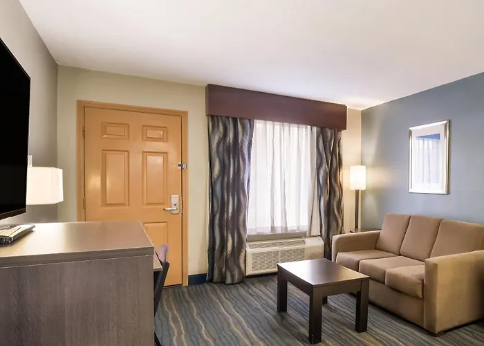Winchester Hotels