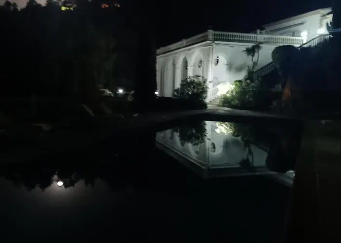 Chambre Vue Feerique Panoramique Calme Piscine Xxl