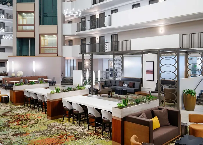 Embassy Suites By Hilton Memphis East Germantown Area