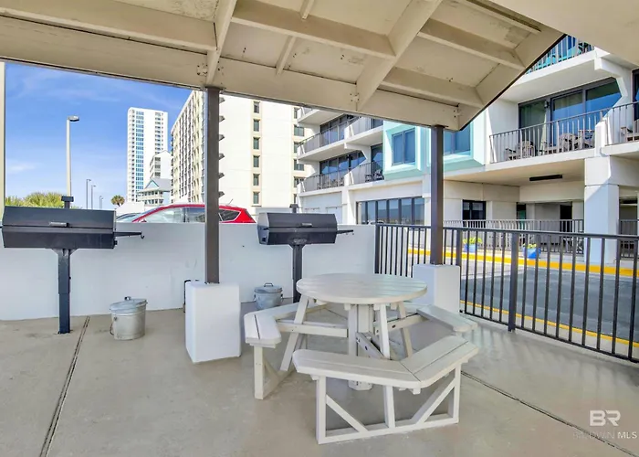 Island Winds East Aparthotel Gulf Shores