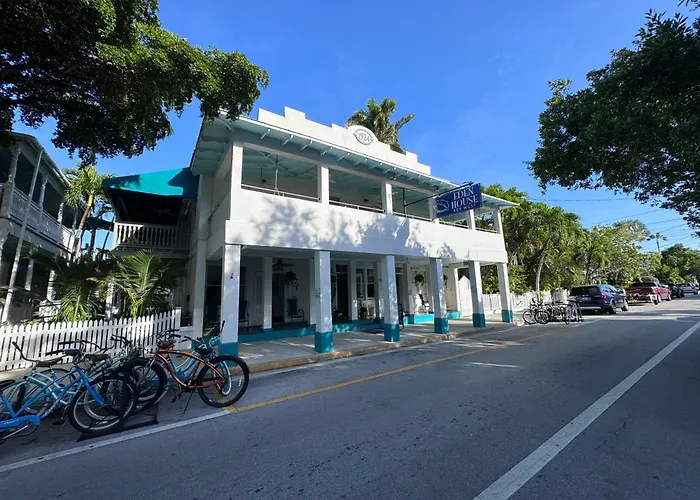 Eden House Hotel Key West