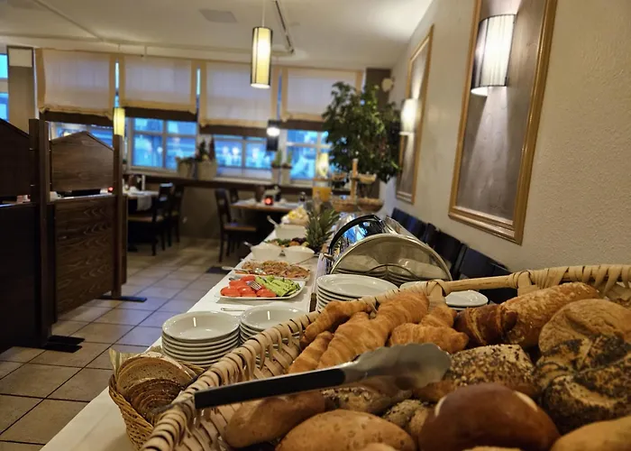 Hotel Pension Am Hafen Norddeich 