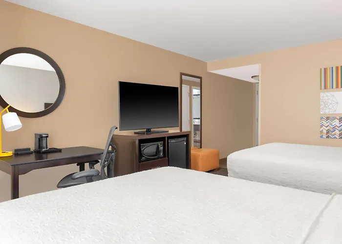 Madison Hotels for Romantic Getaway
