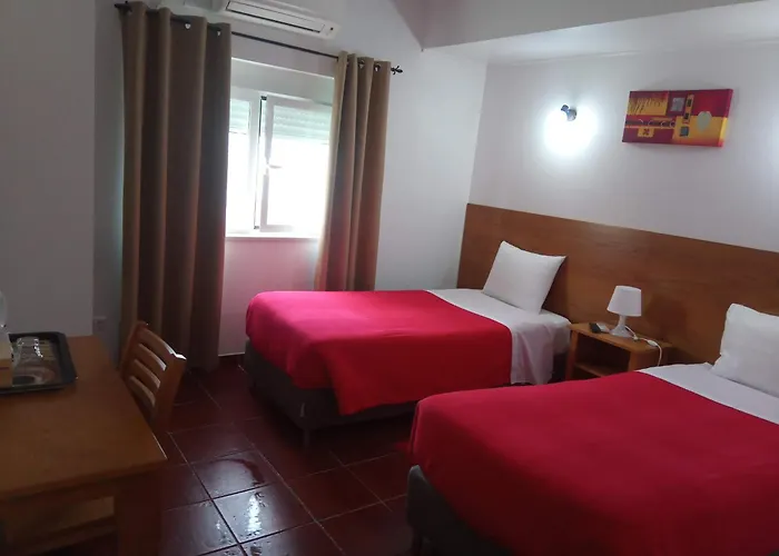 Retiro Dos Batudes Hotel Palmela