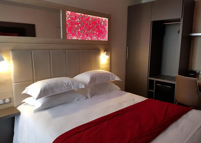 Brit Hotel De Grignan Vichy