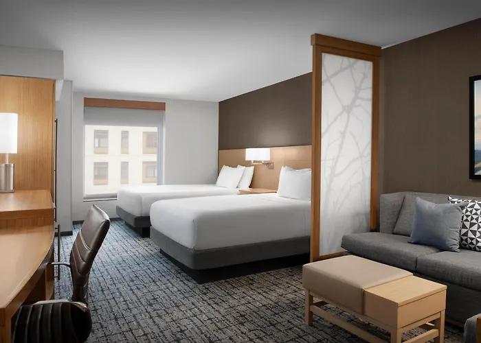 Hyatt Place Boulder Pearl Street - Newly Renovated