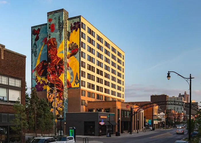 Graduate By Hilton Columbus Hotel