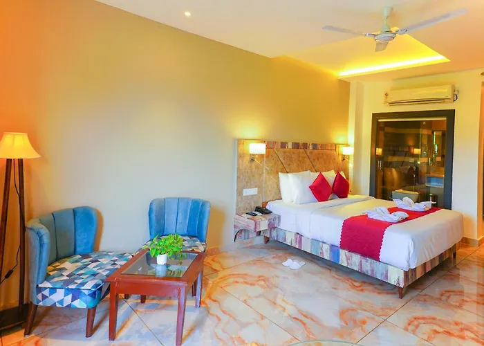 Aachman River And Valley View Resort Dharamshala - A Riverside Resort With Balcony View