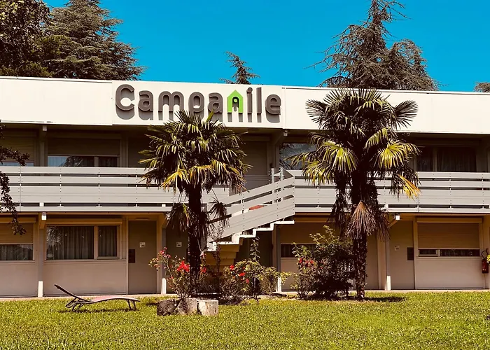 Hotel Campanile Lyon Nord - Écully